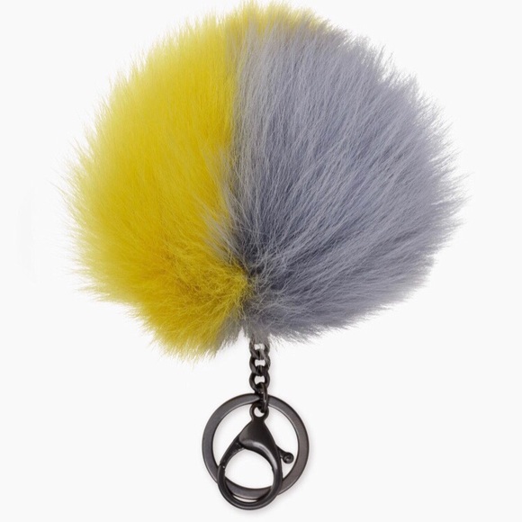 COPY - UGG Toscana Two Tone Pom Key Chain - Picture 1 of 5
